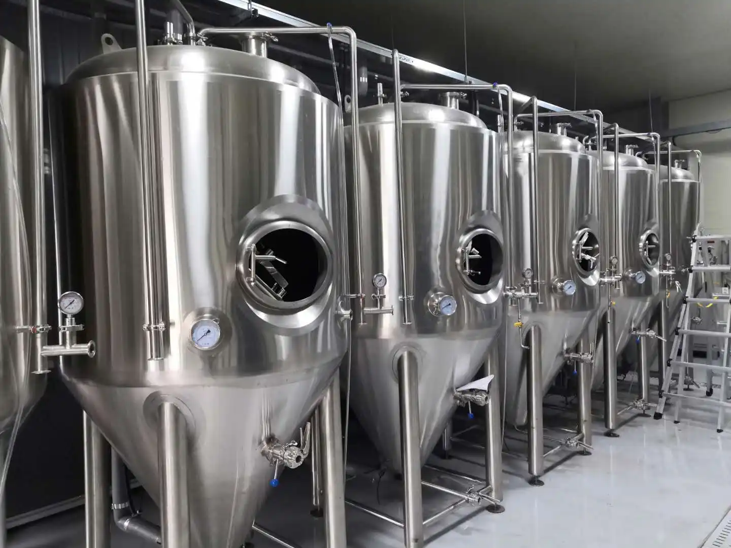 錐形發(fā)酵罐的壓力如何控制？