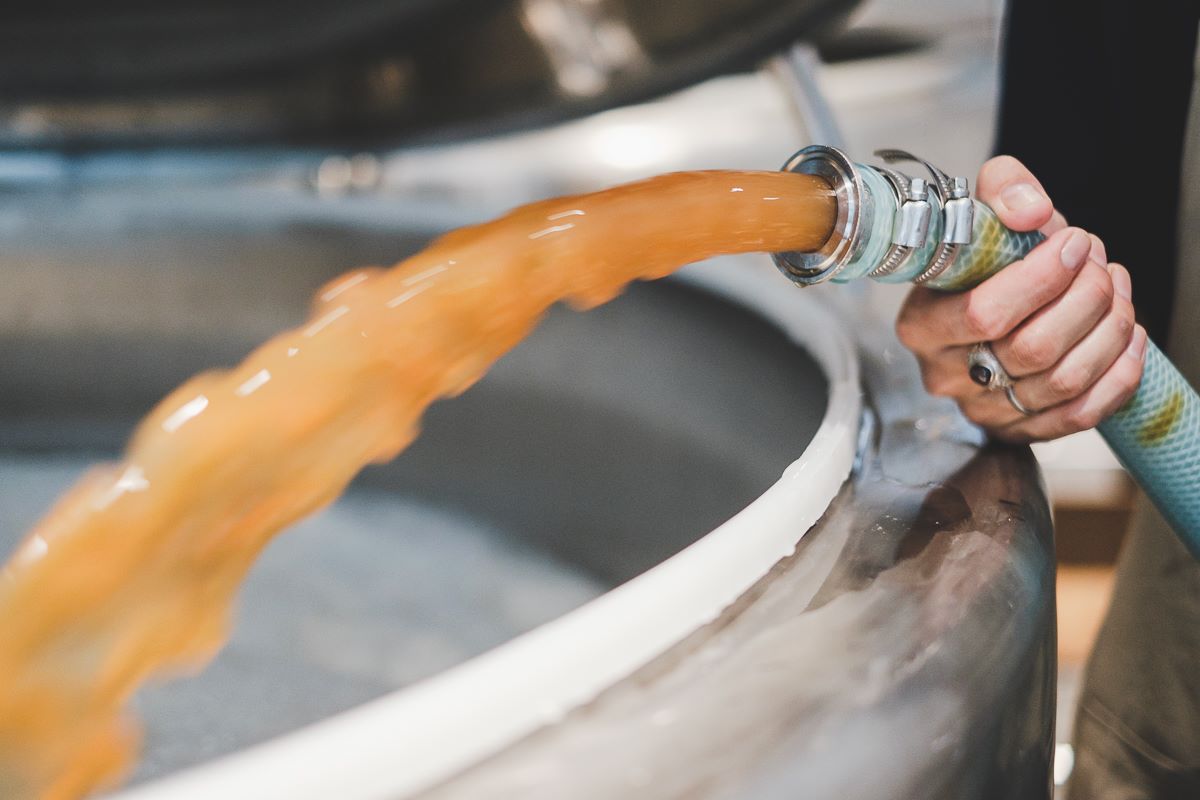 啤酒釀造中的麥芽汁指的是什么？